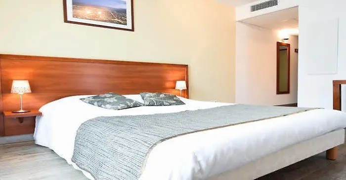 Appart hôtel Residhotel Grenette 3*