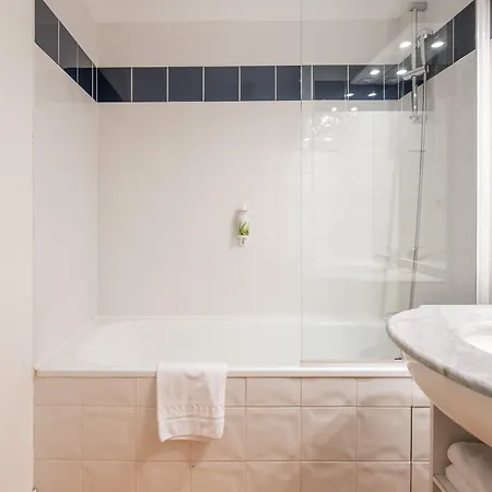 Appart hôtel Residhotel Grenette Grenoble