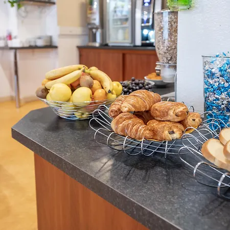 Апарт-отель Residhotel Grenette Гренобль