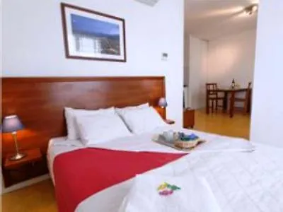 Appart hôtel Residhotel Grenette 3*