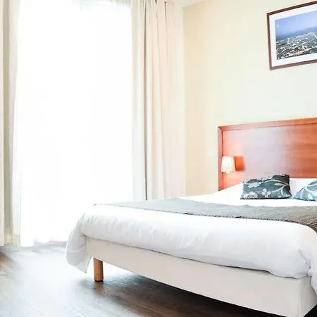 Appart hôtel Residhotel Grenette Grenoble