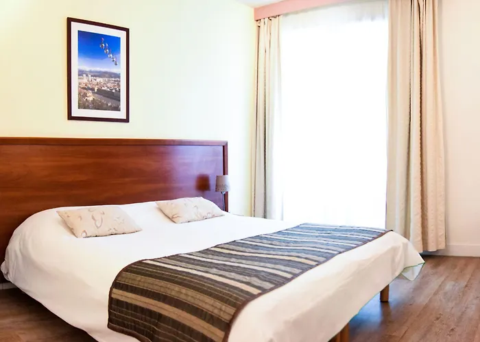 Ξενοδοχείο με διαμερίσματα Residhotel Grenette Γκρενόμπλ