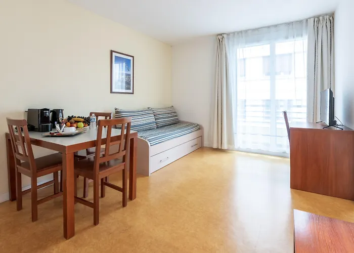 Ξενοδοχείο με διαμερίσματα Residhotel Grenette 3*